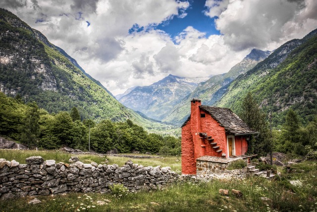 house-640x480-47822873.jpeg