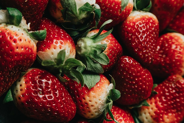 local-food-640x480-33568522.jpeg