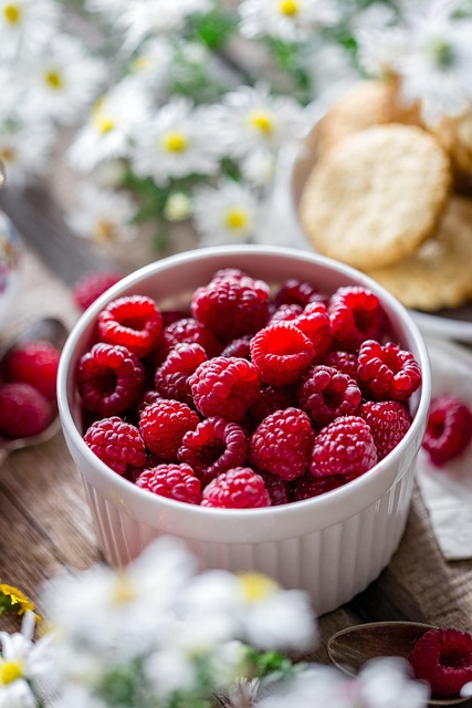 local-food-640x480-52871681.jpeg