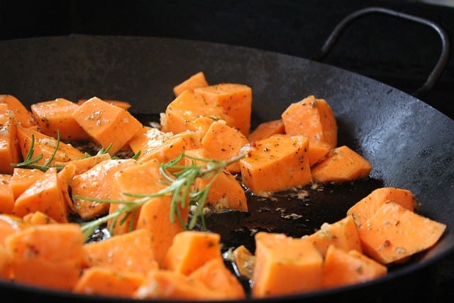 local-food-640x480-95957979.jpeg