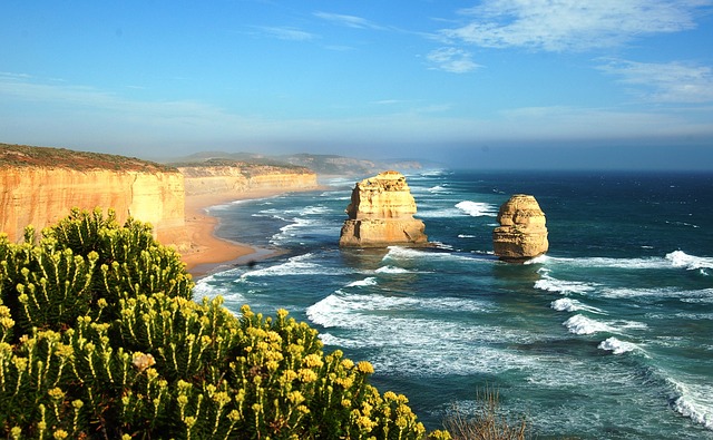 Australia made,  Caravan manufacturing, caravan travelling on the road
