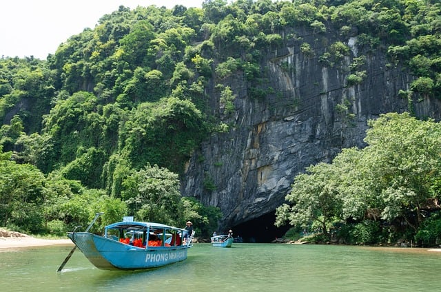 boat-rope-640x480-59168506.jpeg