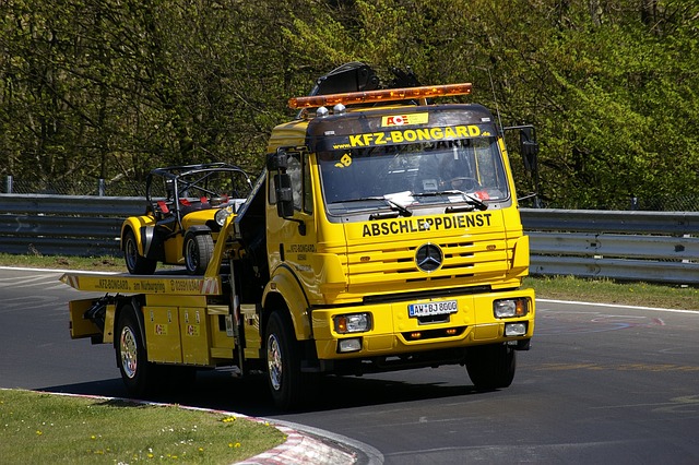 car-towing-a-caravan-caravan-towing-640x480-15641401.jpeg