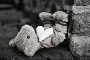 caring-grief-support-640x480-2369223.jpeg