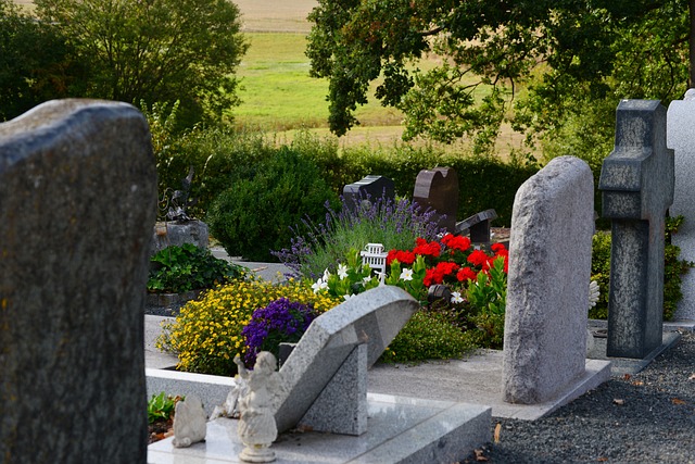 caring-grief-support-funeral-640x480-85234880.jpeg