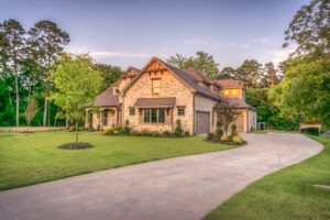 homes-expensive-houses-640x480-10699717.jpeg