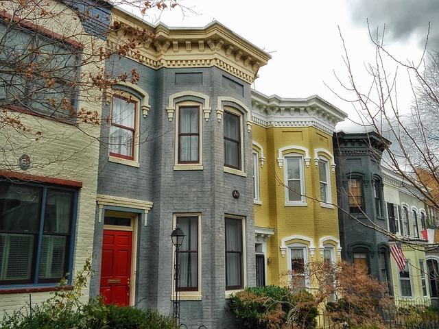 homes, expensive houses.