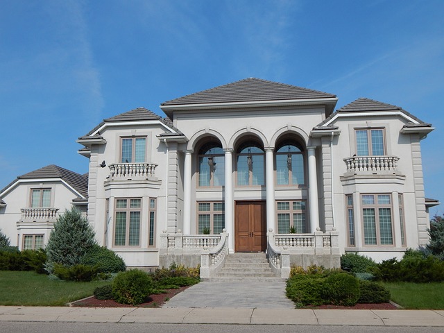 homes, expensive houses.