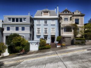 homes-expensive-houses-640x480-58427022.jpeg