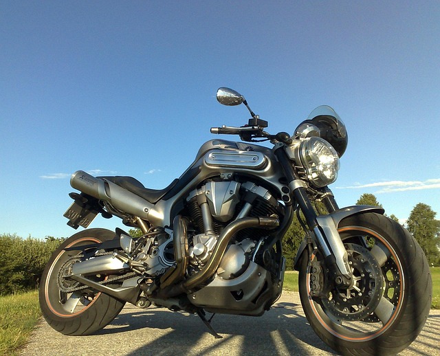 yamaha-motorbikes-yamaha-motorcycles-640x480-73970485.jpeg