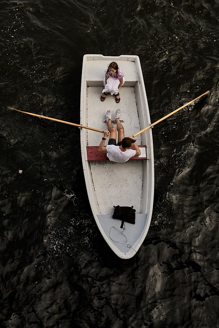 boat-rope-640x480-28053859.jpeg
