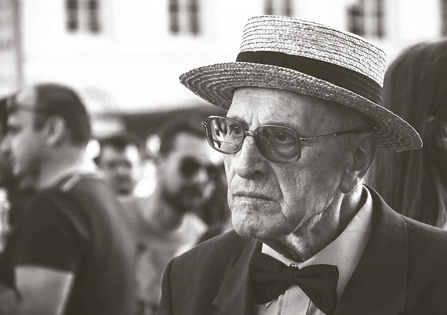 elderly-person-640x480-59014704.jpeg