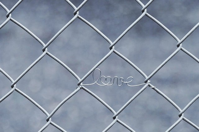 family-love-caring-for-loved-ones-funera-640x480-35004614.jpeg