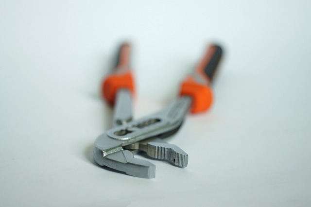 plumbing, trade plumber, plumbing tools