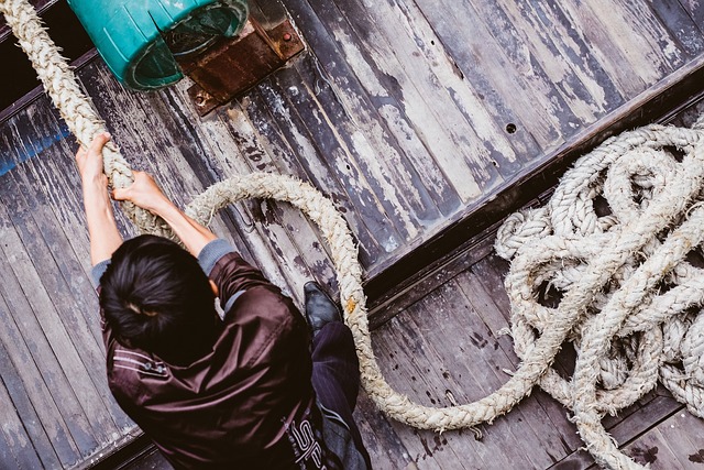 boat-rope-640x480-32987550.jpeg