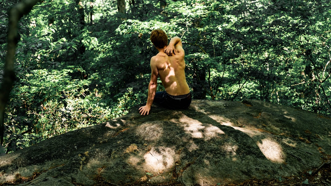 Holistic Chiropractic Care in Main Beach: Your Guide to Wellness