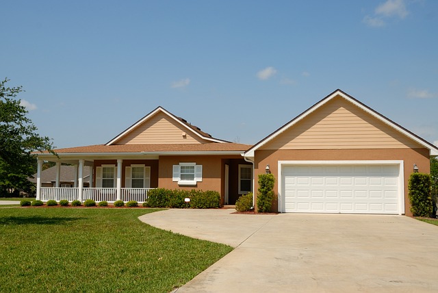 house-for-sale-australia-expensive-home-640x480-88018080.jpeg