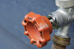 plumbing-supplies-plumbers-640x480-1263795.jpeg