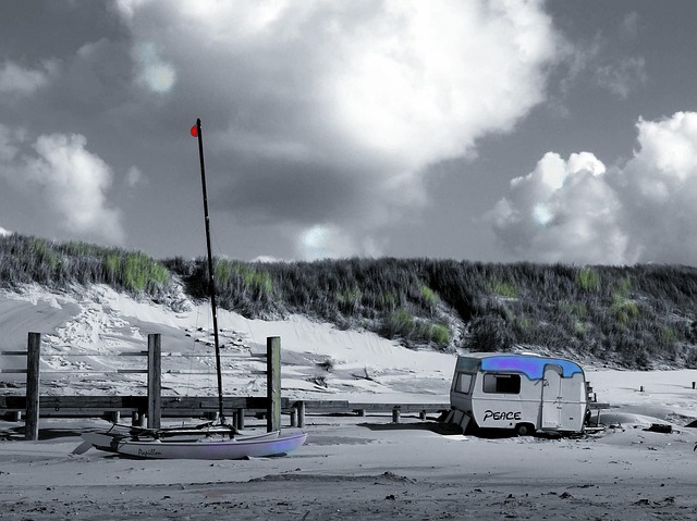 caravan-servicing-vacationer-caravans-640x480-3305410.jpeg