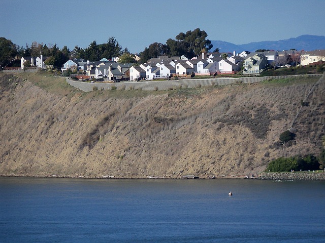 homes, expensive houses.