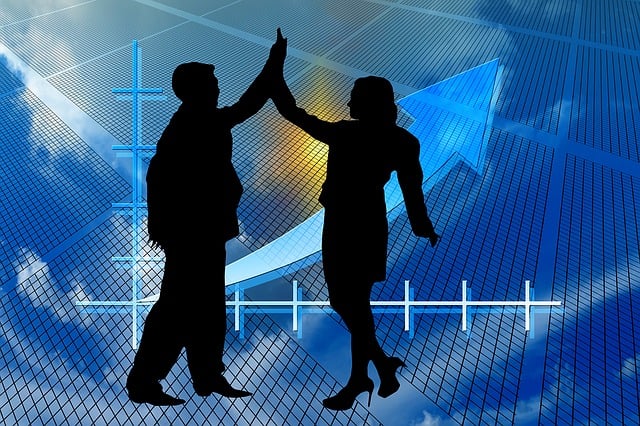 stock-trading-courses-stock-trading-stoc-640x480-20309909.jpeg