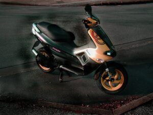 300cc-scooter-640x480-6330652.jpeg