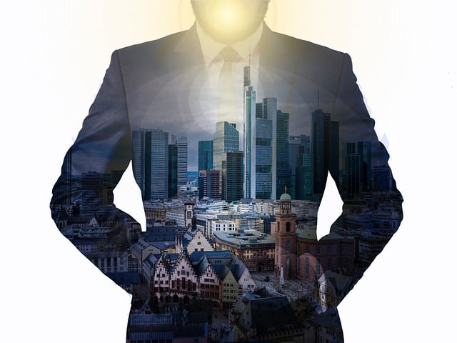 Franchise Growth Strategy. Visual Franchise Branding Tips Graphic