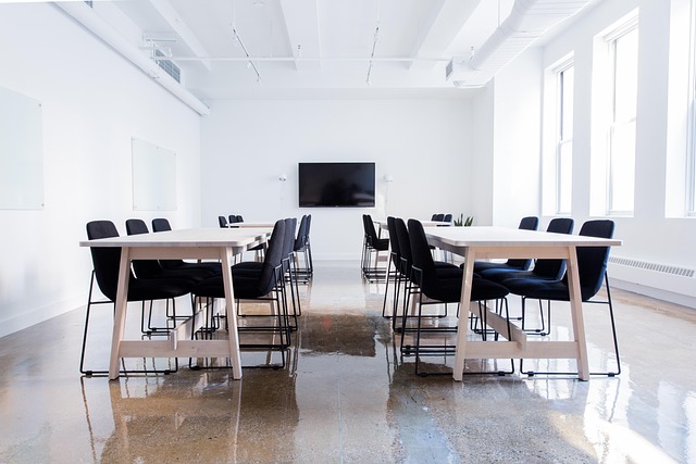 modern-interior-640x480-28558422.jpeg