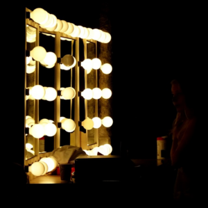 Discover Beautiful Decor: Jones Plumbing Plus’ Vanities & Mirrors