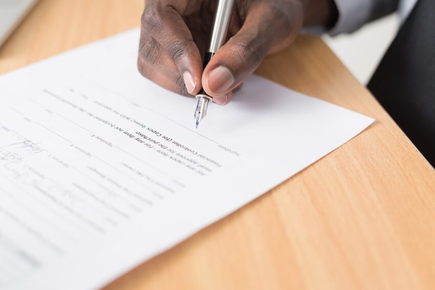 agreement-640x480-23610725.jpeg