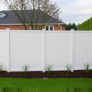 backyard-colorbond-fences-640x480-60578236.jpeg