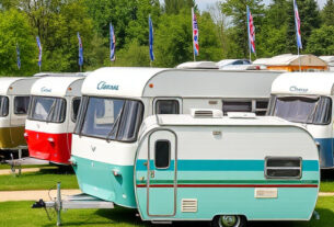 caravan-lineup-640x480-12049594.jpeg