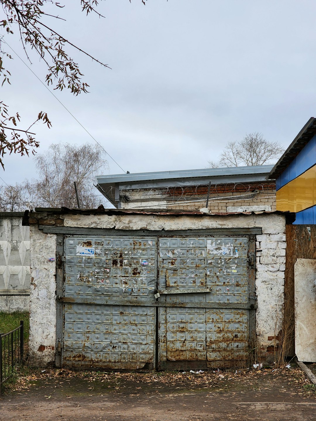 carport-640x480-7528840.jpeg