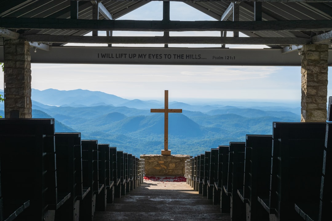 chapel-640x480-8933590.jpeg