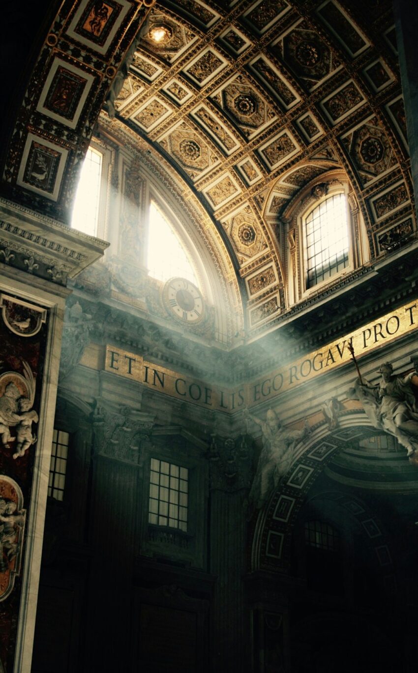 church-640x480-37561539.jpeg