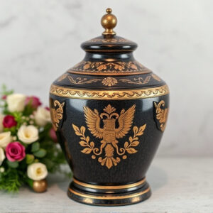 funeral-urn-640x480-92502838.jpeg