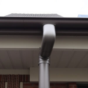 gutter-pipe-640x480-93479015.jpeg
