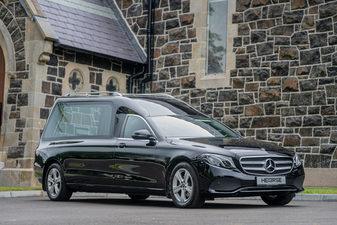 hearse-640x480-68655774.jpeg