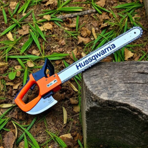 husqvarna-axe-640x480-28332654.jpeg