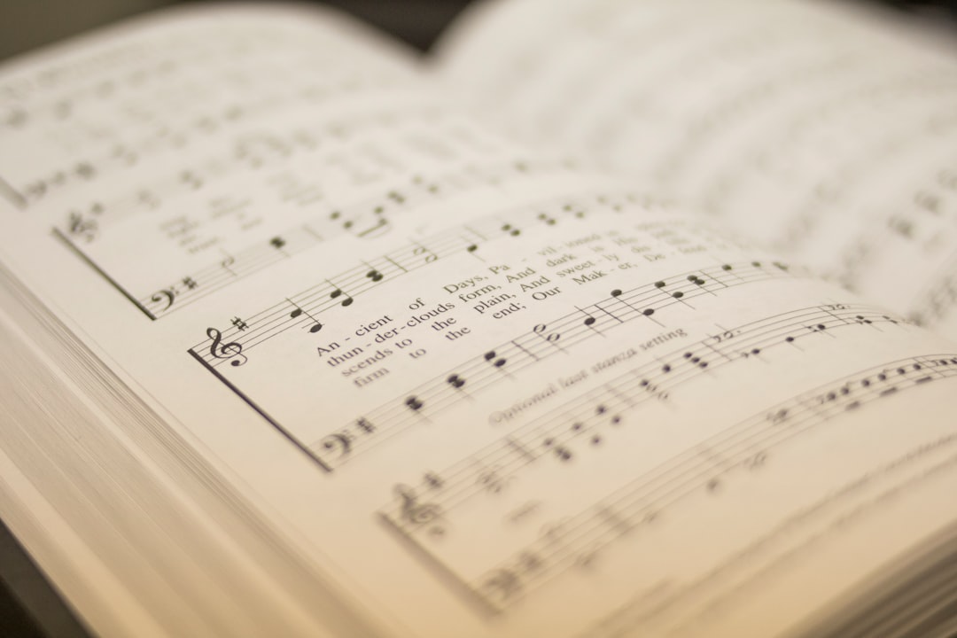 hymn-640x480-86034844.jpeg