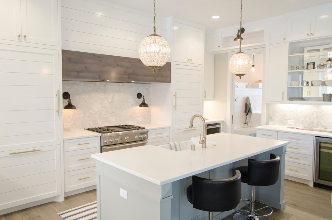 kitchen-640x480-70291242.jpeg