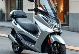 maxi-scooter-640x480-89542376.jpeg