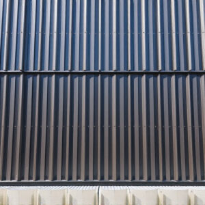 metal-cladding-640x480-58965580.jpeg