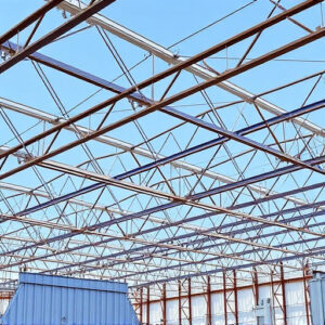 metal-purlins-640x480-72397409.jpeg
