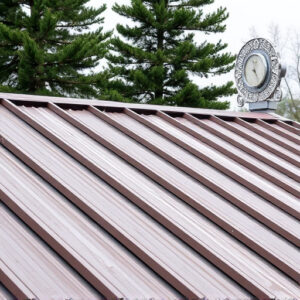 metal-roofing-640x480-80568396.jpeg