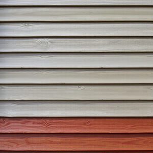 metal-siding-640x480-6836013.jpeg