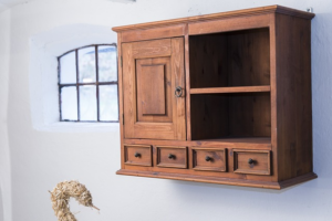 Elevate Your Bathroom: Jones Plumbing Plus’ Decorated Vanities & Mirrors