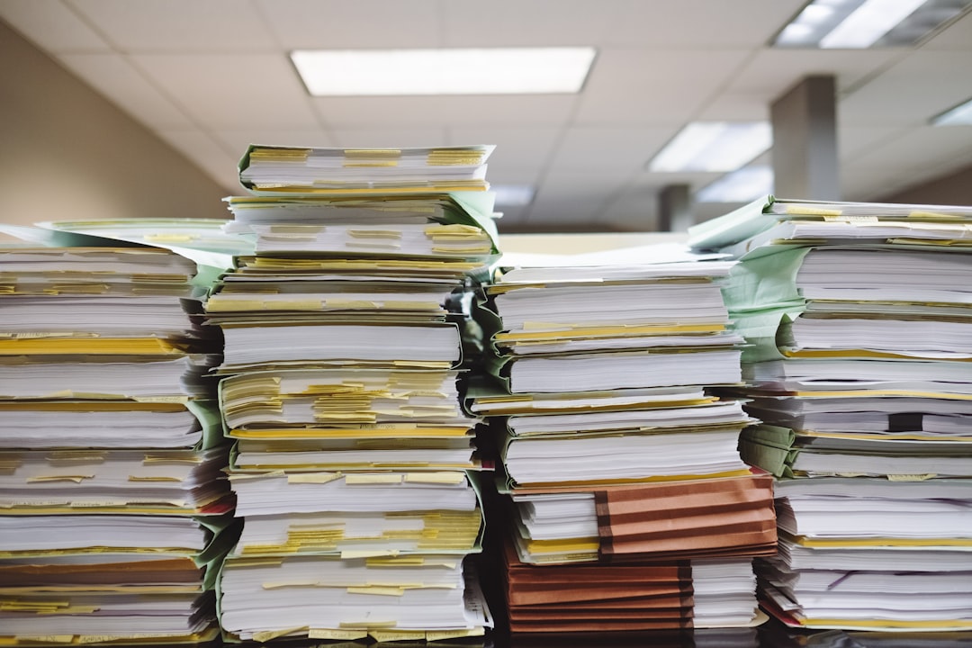 paperwork-640x480-42071334.jpeg