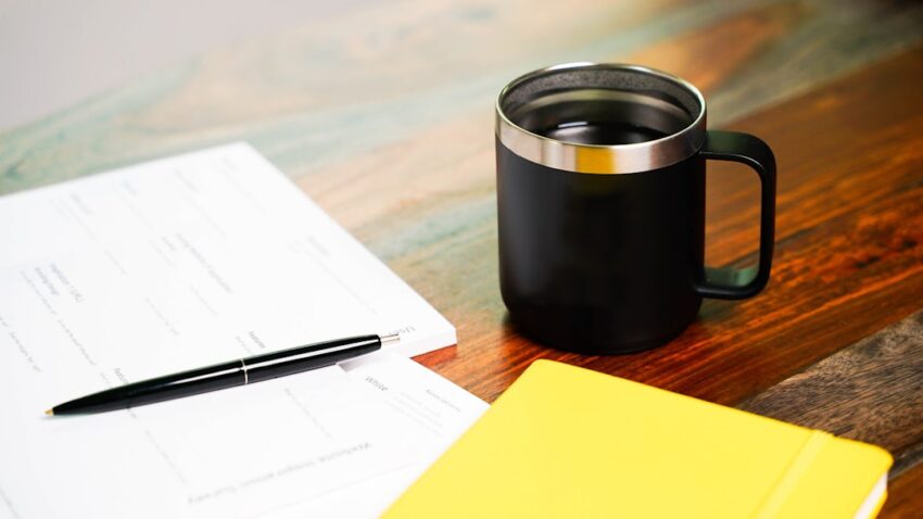 paperwork-640x480-48539744.jpeg