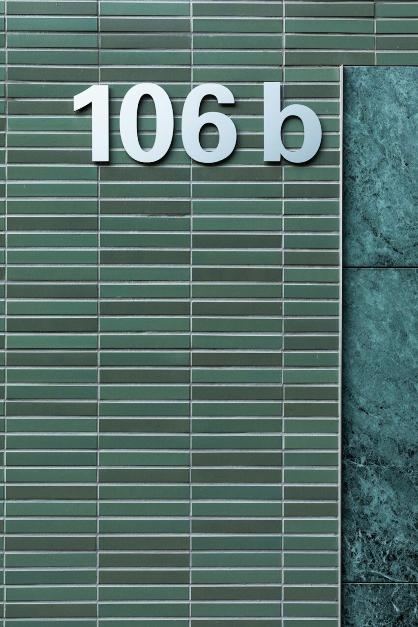 r15m-640x480-790745.jpeg